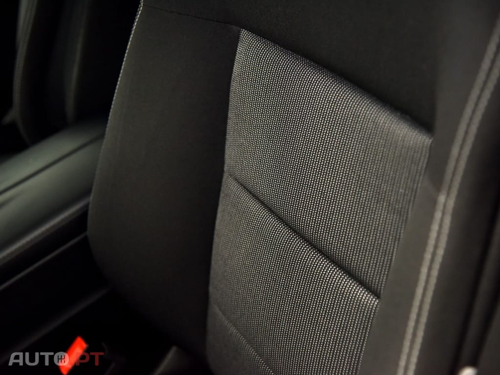 Mercedes-Benz E 300 Bluetec Hybrid Station Sport