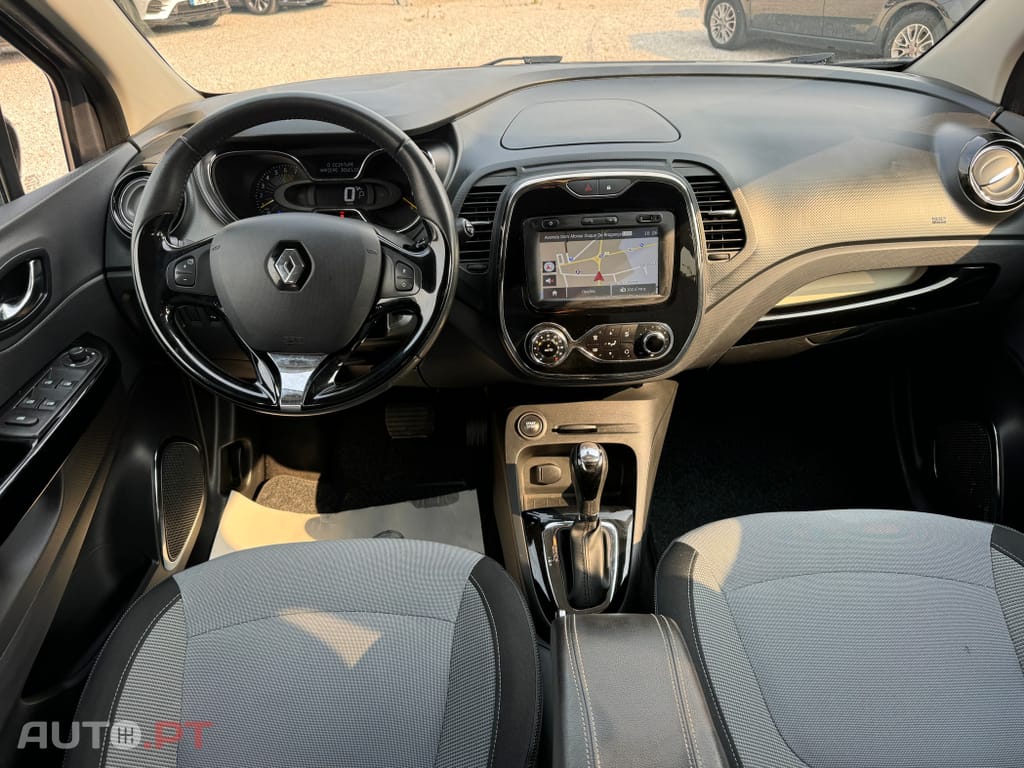 Renault Captur 1.2 TCe Exclusive EDC