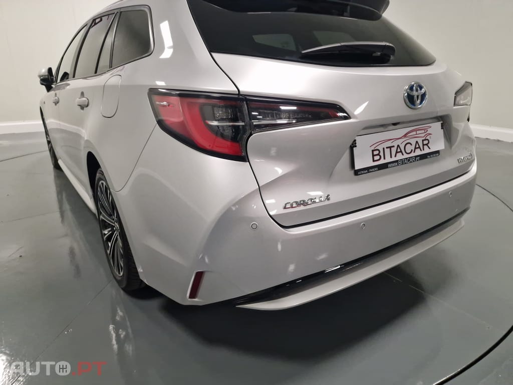 Toyota Corolla Touring Sports 1.8 Hybrid Comfort+P.Sport