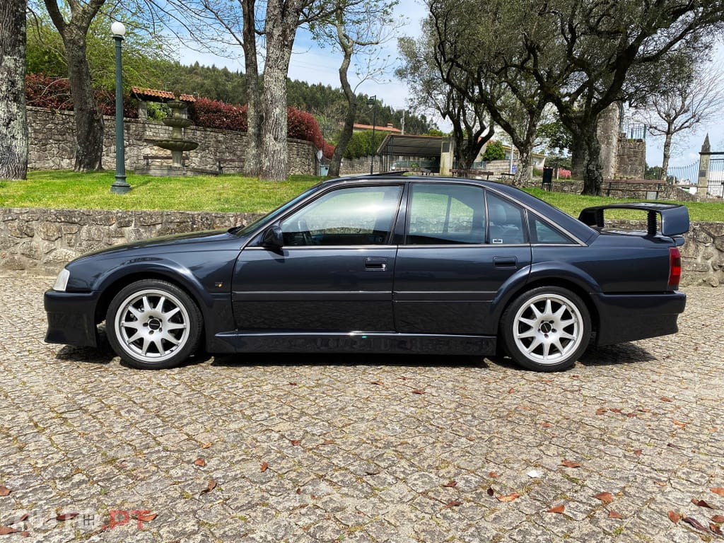Opel Omega 3.0 24v Evolution 500