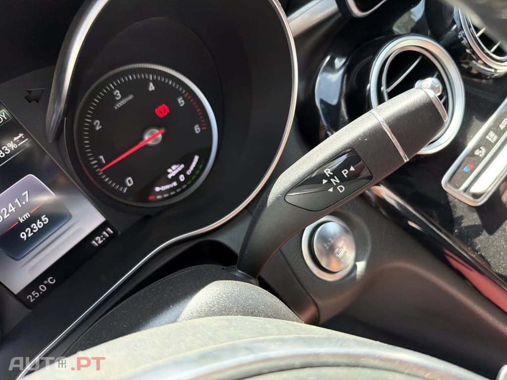 Mercedes-Benz C 300 BlueTEC Hybrid AMG Line