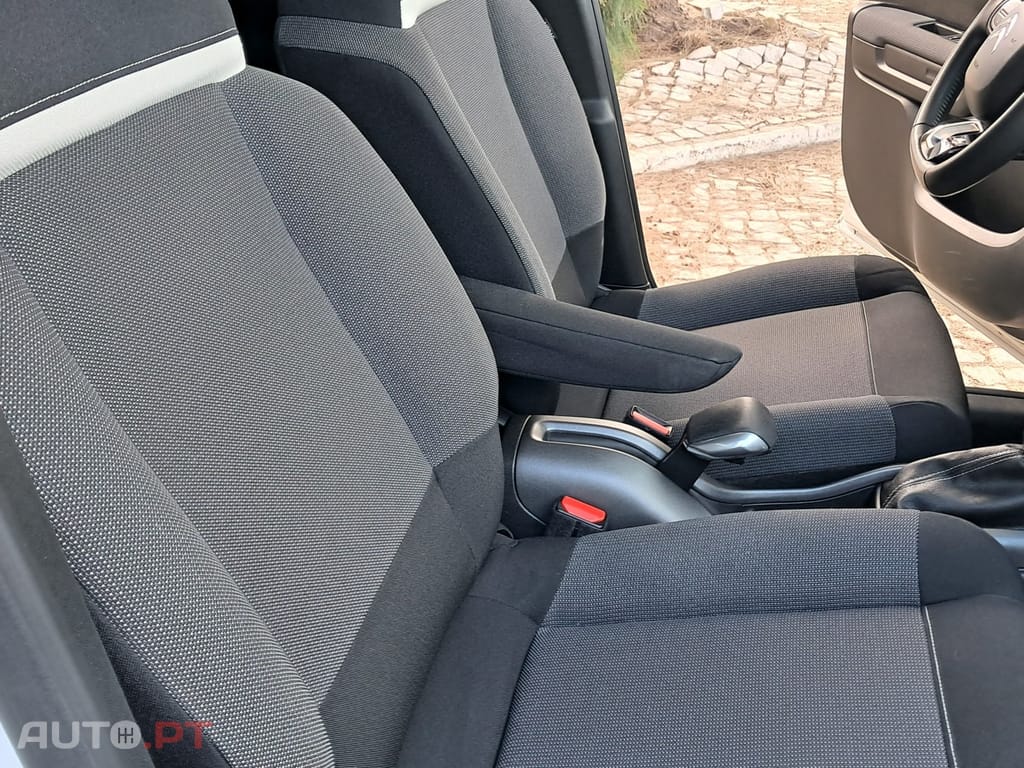 Citroen C3 Aircross 1.2 PureTech Shine Pack EAT6