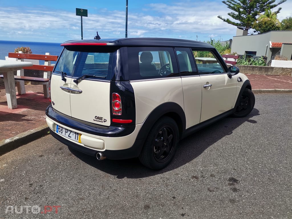 MINI Clubman One D - Van den Broeck