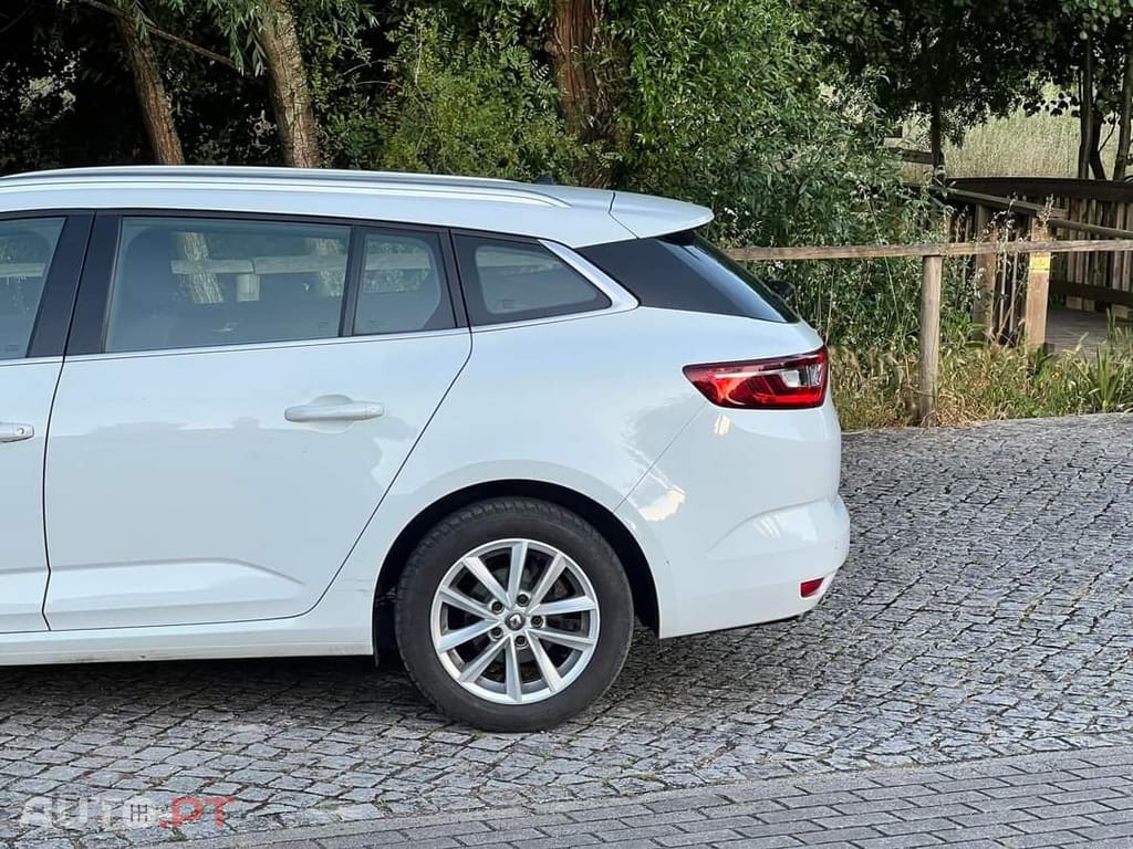 Renault Mégane Sport Tourer 1.5 dCi Limited EDC
