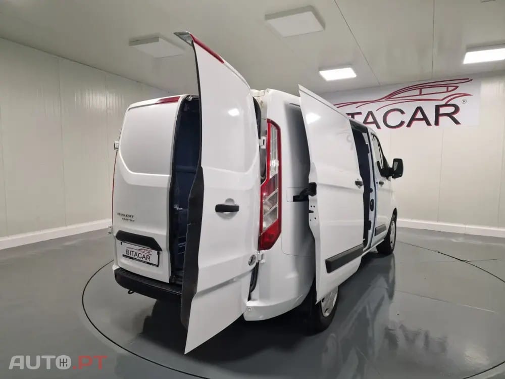 Ford Transit Custom 310L1 2.0 TDCi H1-Tecto Baixo Trend