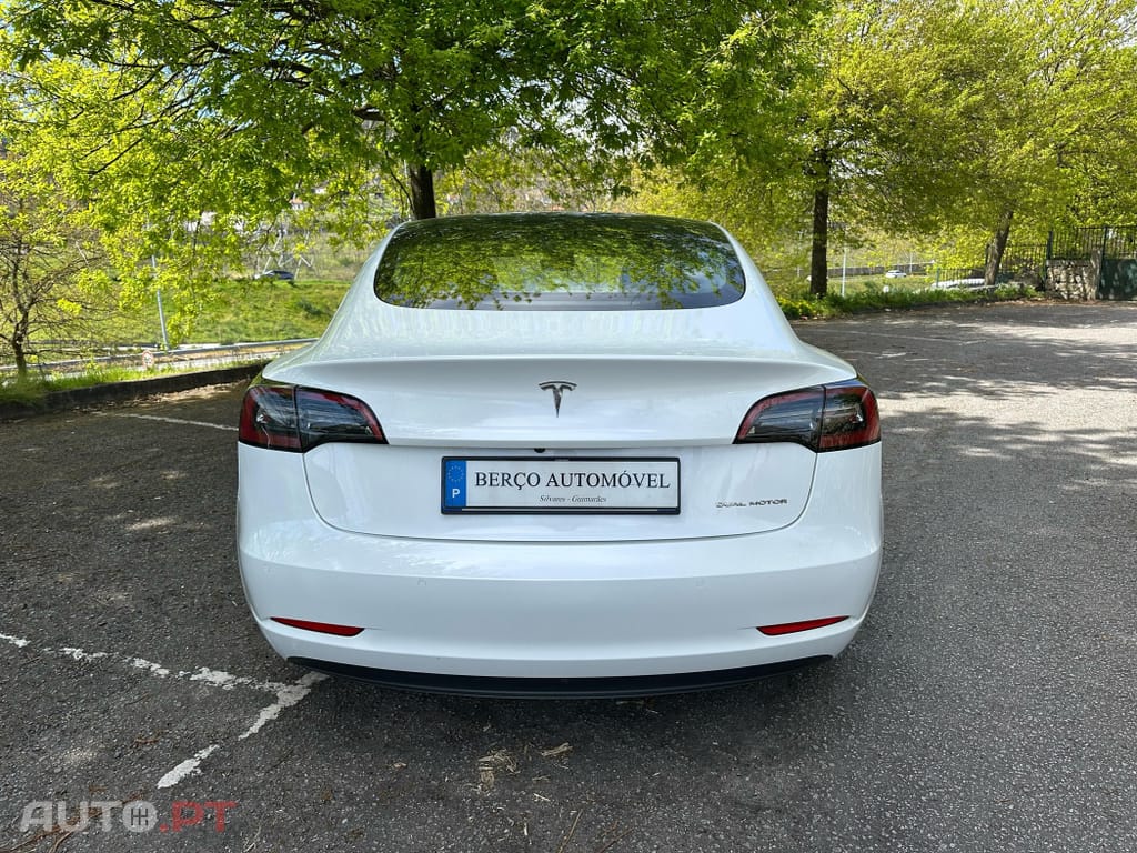 Tesla Model 3 Long Range Tração Integral