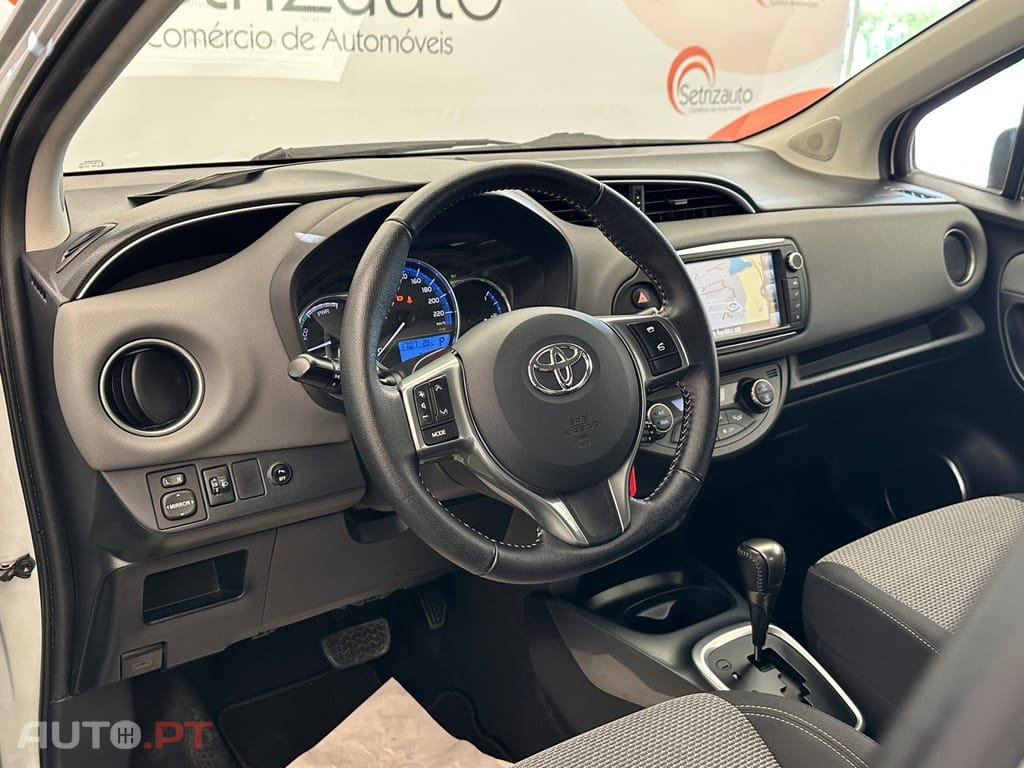 Toyota Yaris 1.5 HSD Comfort+P.Style