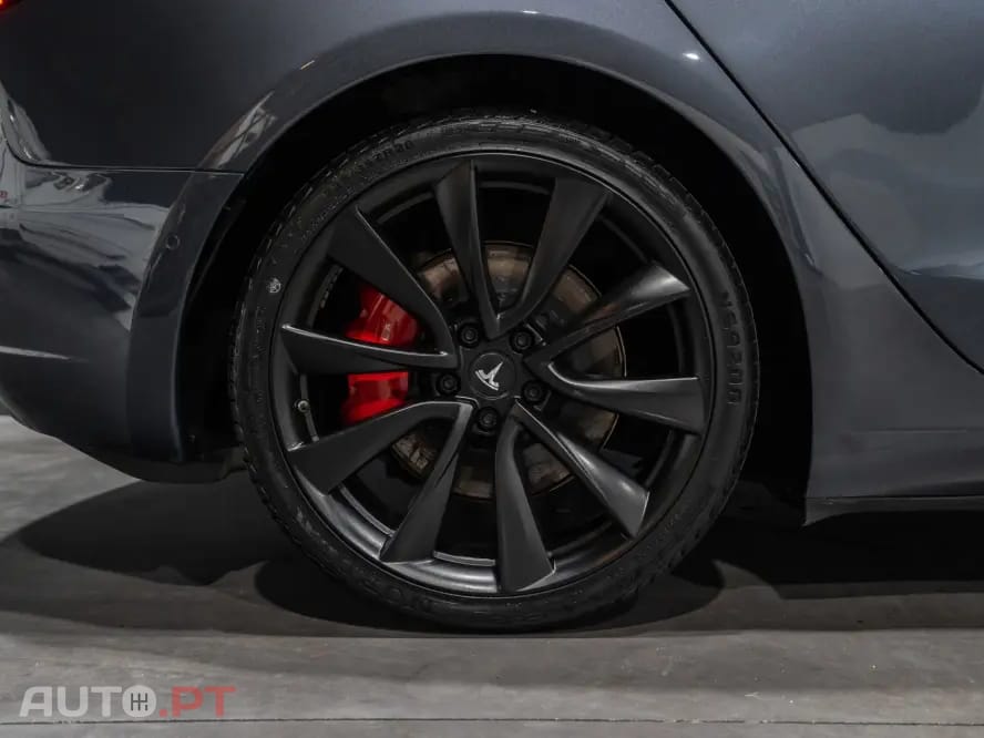 Tesla Model 3 Performance Dual Motor AWD