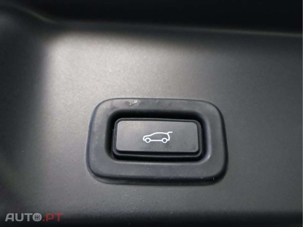 Land Rover Evoque 1.5 I3 160 FWD Auto MHEV R-Dynamic