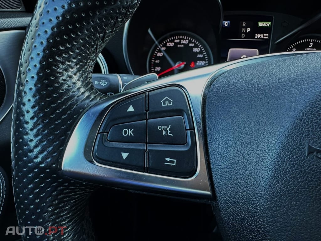 Mercedes-Benz C 300 h AMG Line