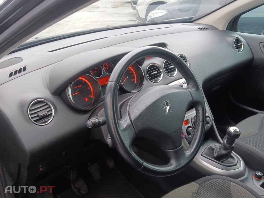 Peugeot 308 1.6 HDi Executive