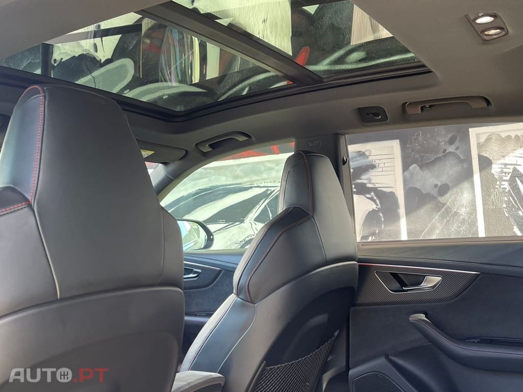 Audi RSQ8 RSQ8