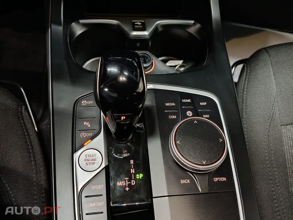 BMW 216 d Auto 