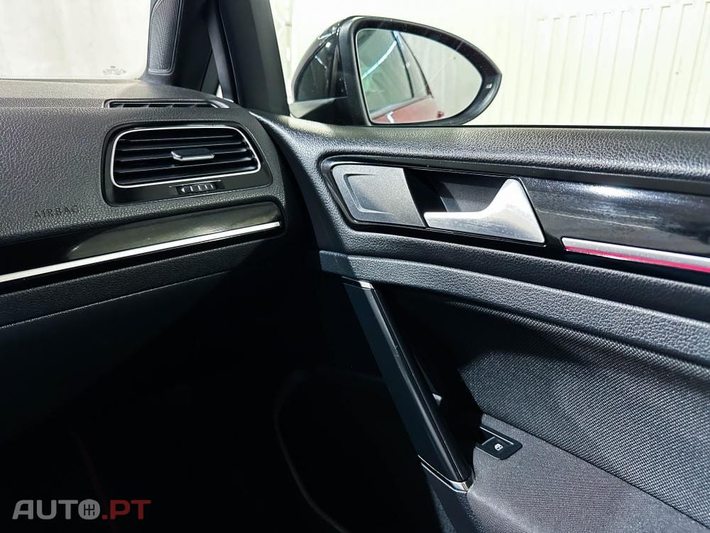 Volkswagen Golf 2.0 TSi GTi DSG Performance