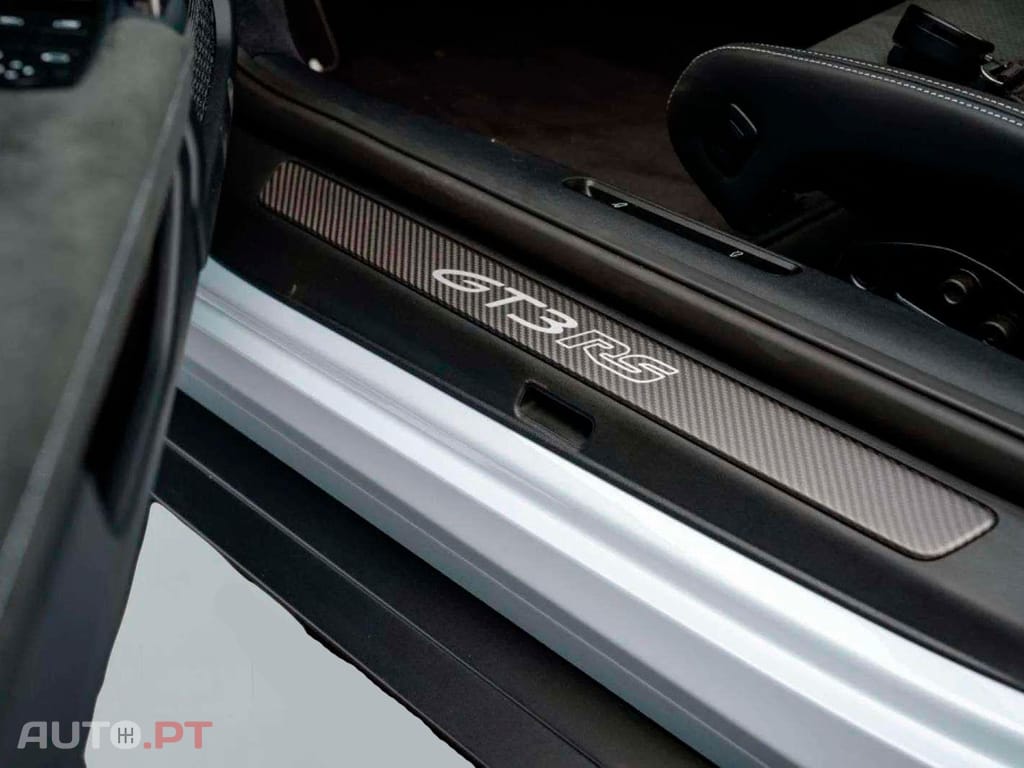 Porsche 992 GT3 RS/WEISSACH/PCCB