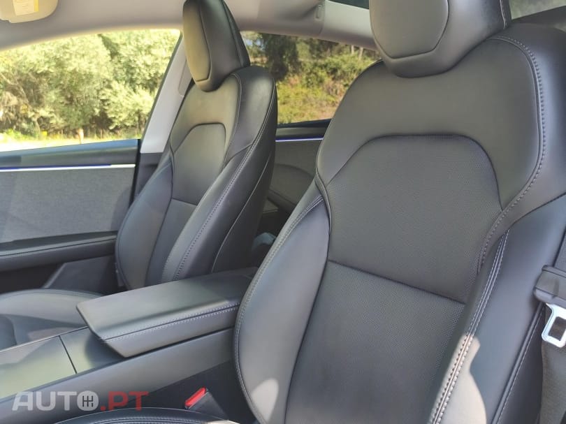Tesla Model 3 Standard RWD