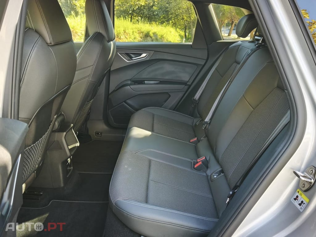 Audi Q4 E-Tron 35 55 KWH S-LINE