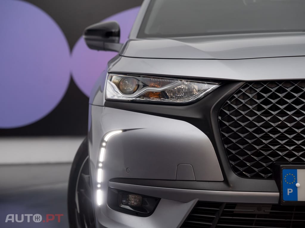 DS DS7 Crossback E-Tense Performance Line EAT8