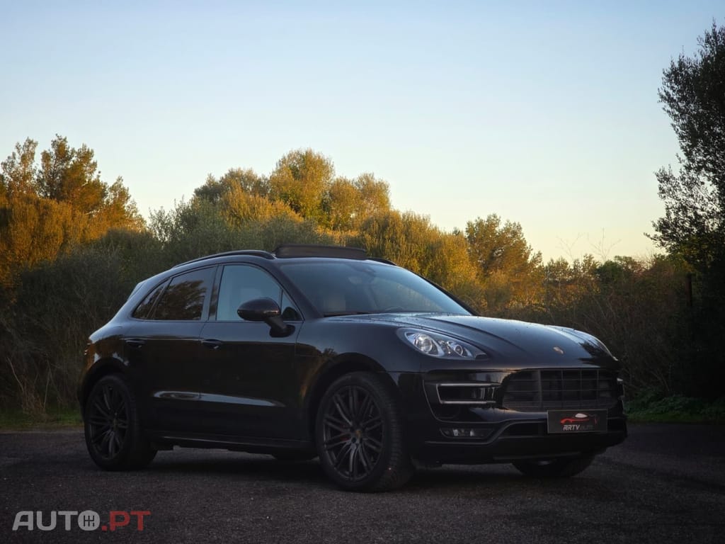 Porsche Macan Turbo PDK