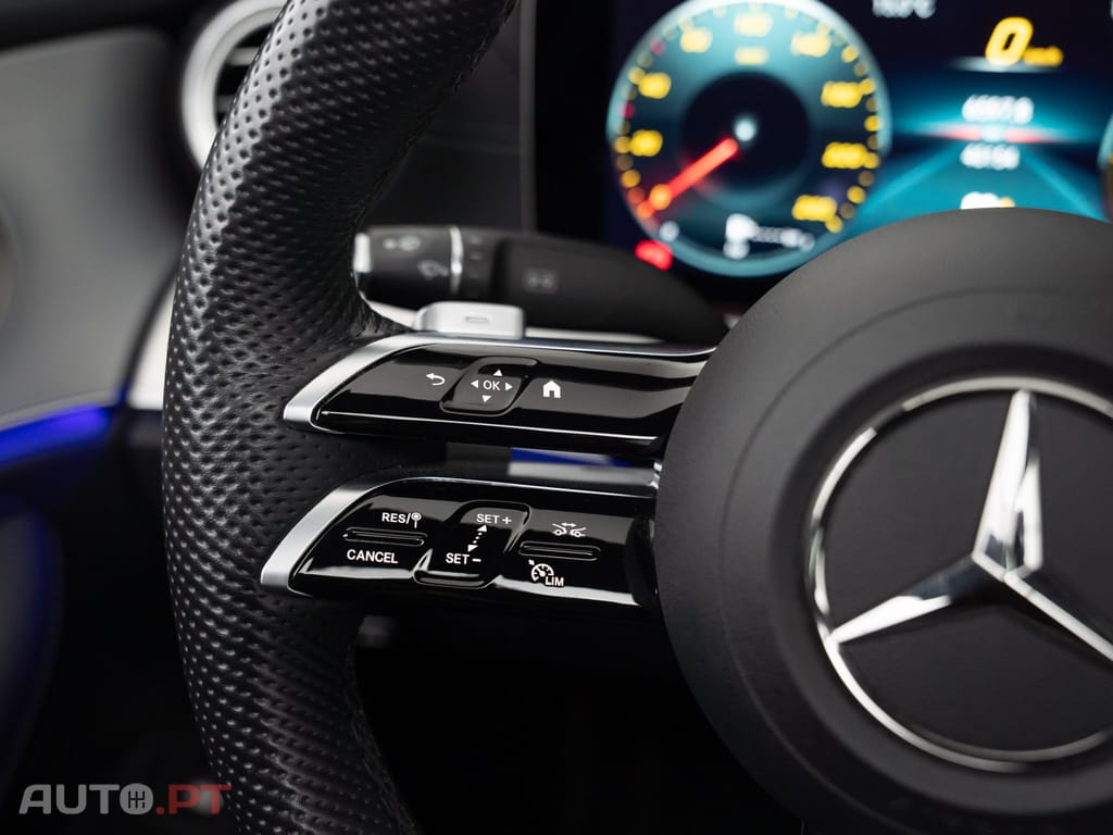 Mercedes-Benz E 300 de AMG Line