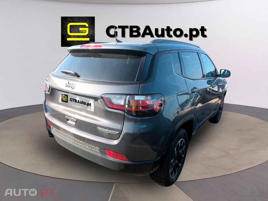 Jeep Compass 1.3i T4 Trailhawk eAWD I.V.A DEDUTIVEL 