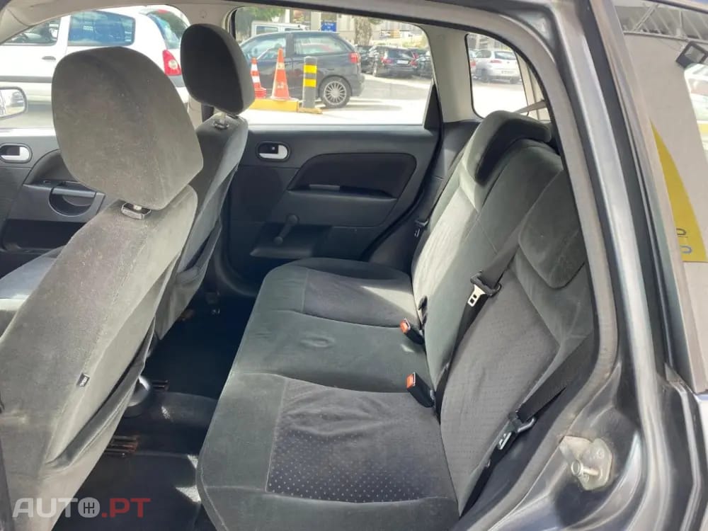 Ford Fiesta 1.25 Ghia