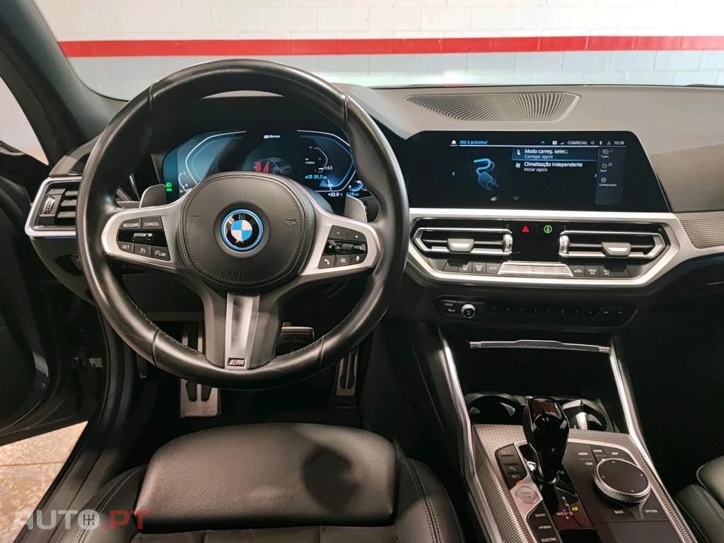 BMW 330 e Pack M Auto