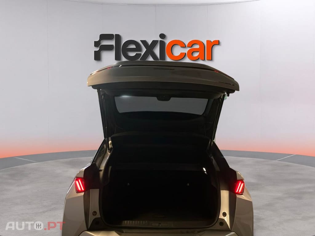 Peugeot 3008 1.2 Hybrid Allure e-DCS6