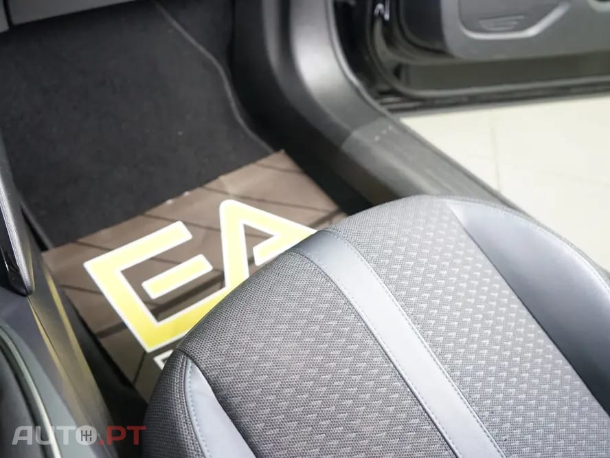 Peugeot 2008 1.2 PureTech Allure