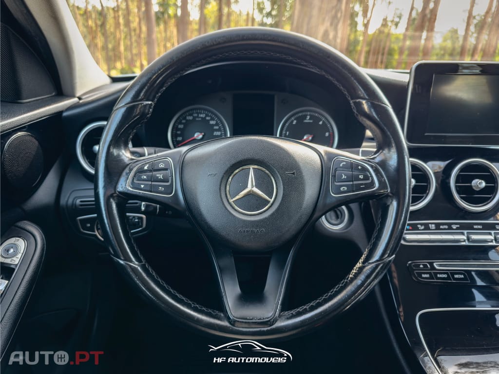 Mercedes-Benz C 180 AMG Line