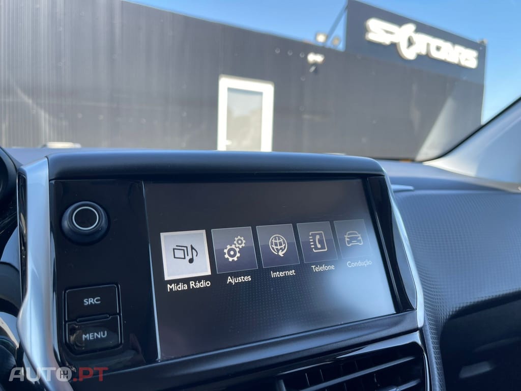 Peugeot 2008 1.2 PureTech Style
