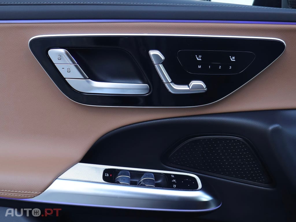 Mercedes-Benz E 300 e AMG Line — fotografia 18
