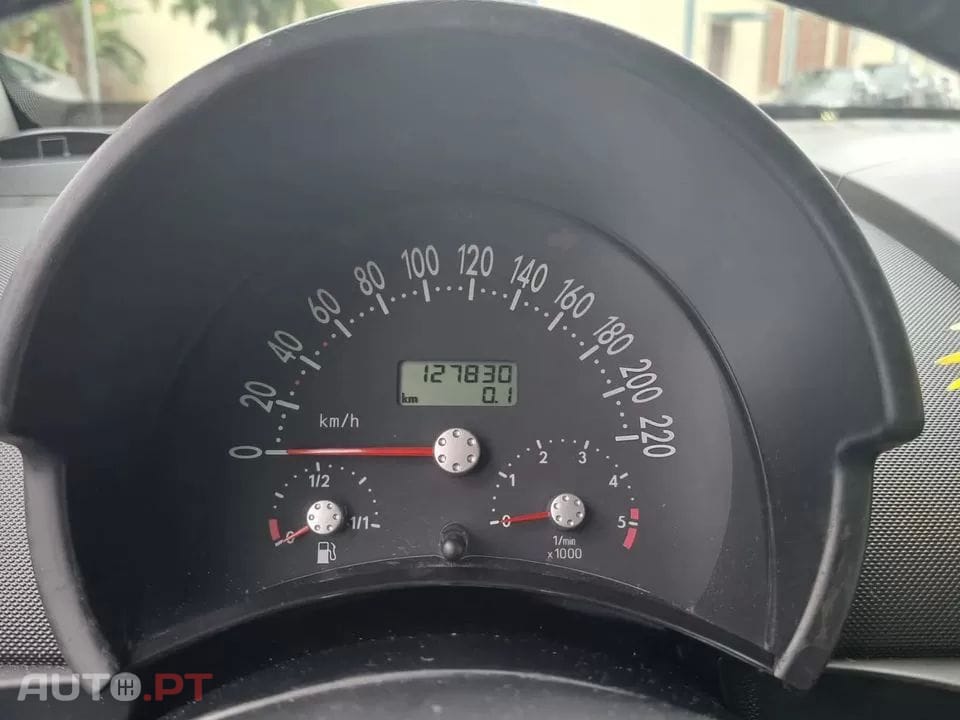Volkswagen New Beetle Cabriolet 1.9 TDi