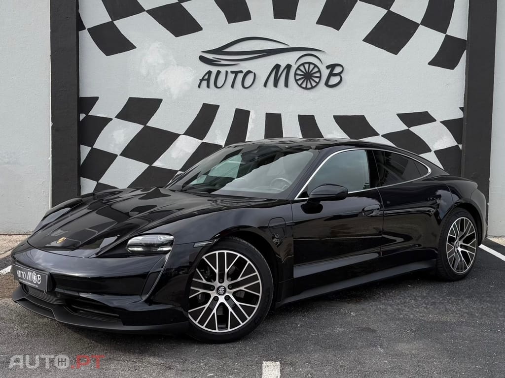 Porsche Taycan 4S Black Edition