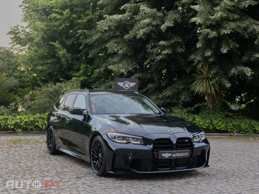 BMW 320 PACK M - LOOK M3