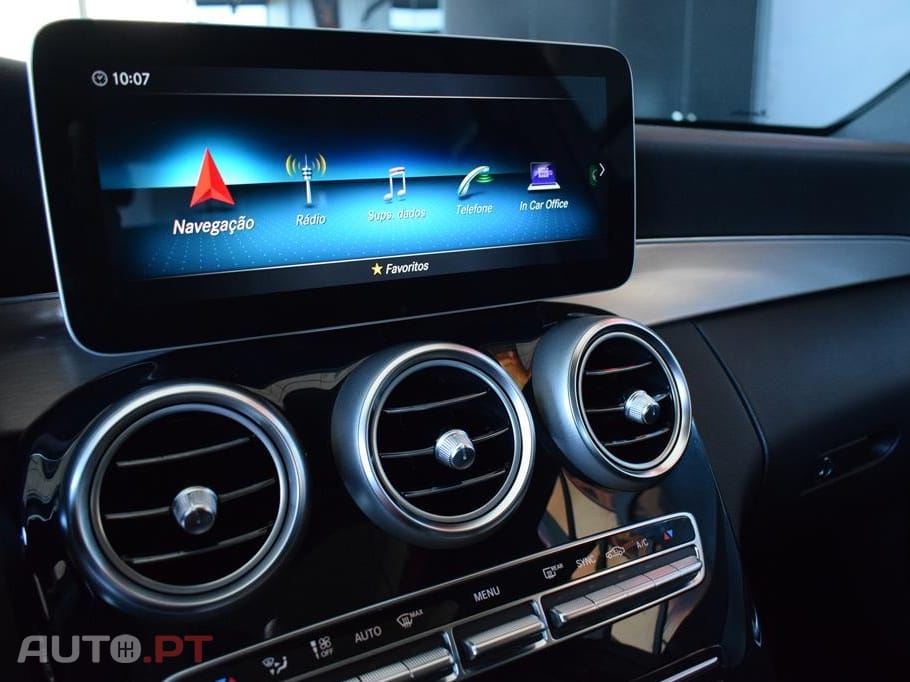 Mercedes-Benz C 220 d AMG Line