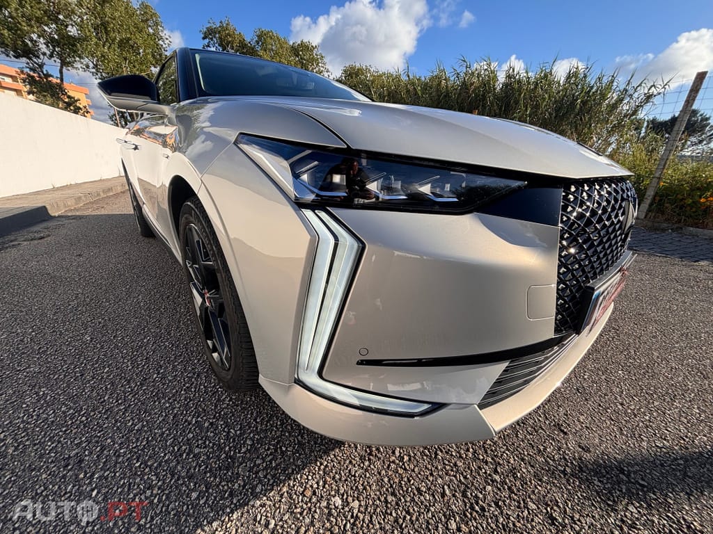 DS DS4 E-Tense Performance Line EAT8
