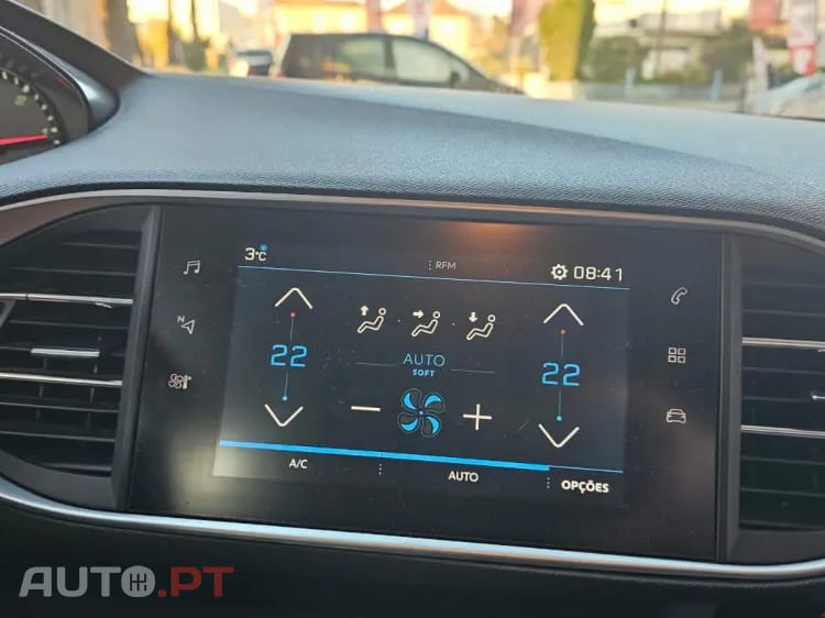 Peugeot 308 1.5 BlueHDi Style