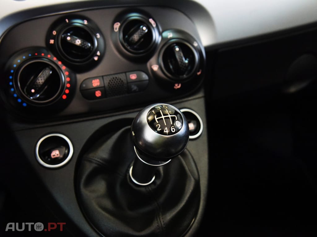 Fiat 500C 1.0 Hybrid Connect