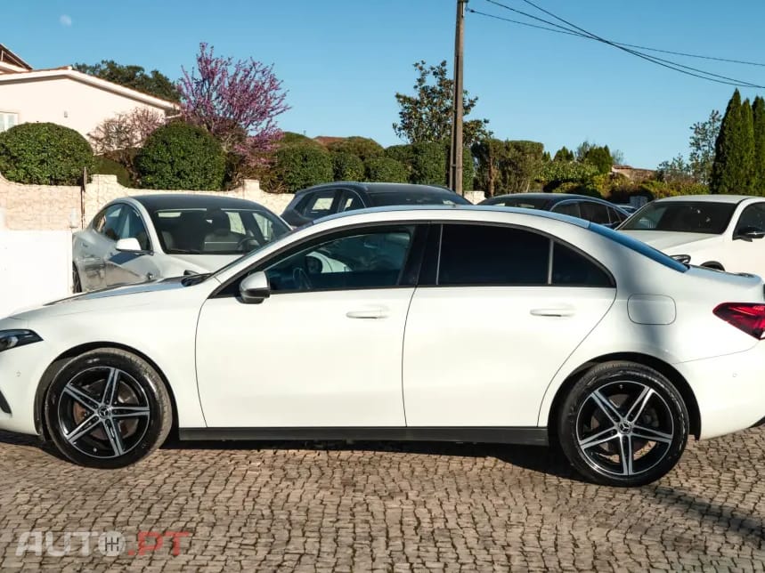 Mercedes-Benz A 250 e 8G-DCT Style