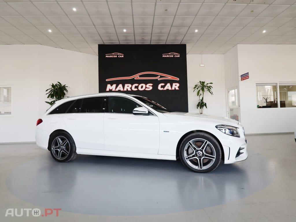 Mercedes-Benz C 300 de AMG Line