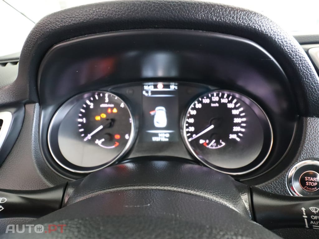 Nissan Qashqai 1.5 dCi Tekna Premium A+C