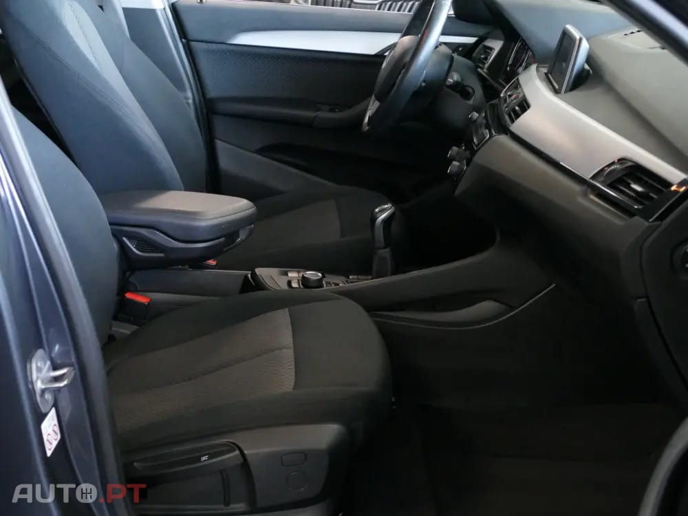 BMW X1 16 d sDrive — fotografia 28