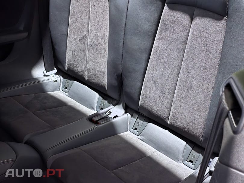 Audi TT 2.0 TFSI quattro S-line S tronic