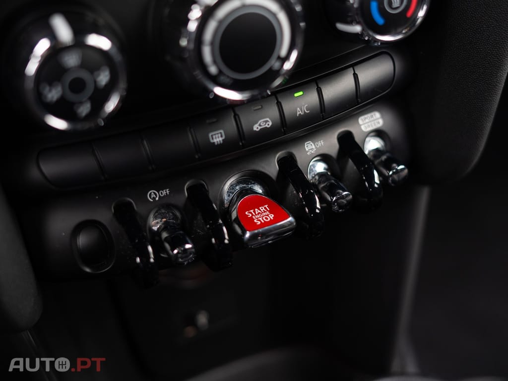 MINI Cooper Cooper Premium JCW Auto