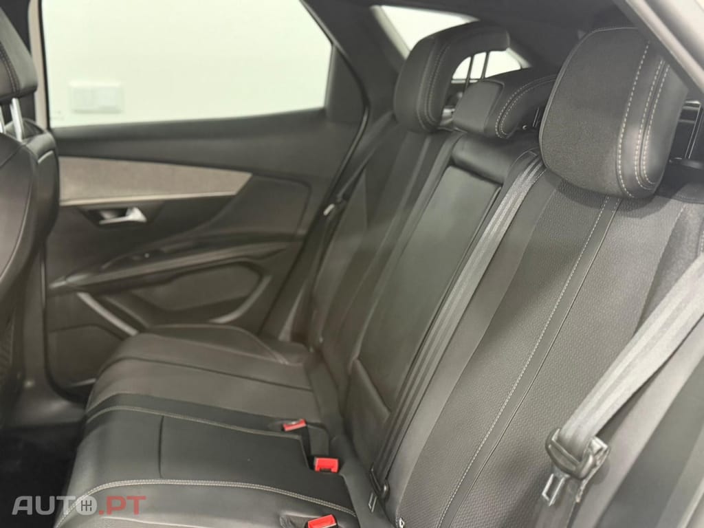 Peugeot 3008 1.6 Hybrid GT e-EAT8