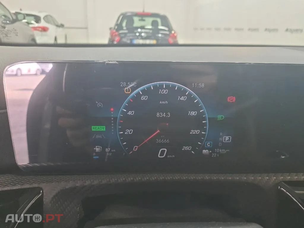 Mercedes-Benz CLA 250 e Shooting Brake Style Plus