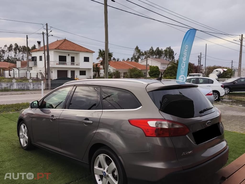 Ford Focus Ford Focus SW 1.6 TDCi Titanium (2014) | Espaço, Economia e Conforto Premium