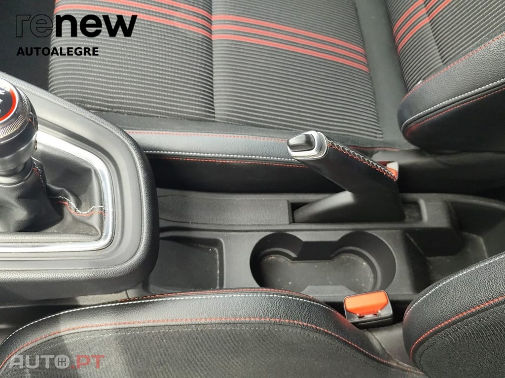 Renault Clio 1.0 TCe RS Line