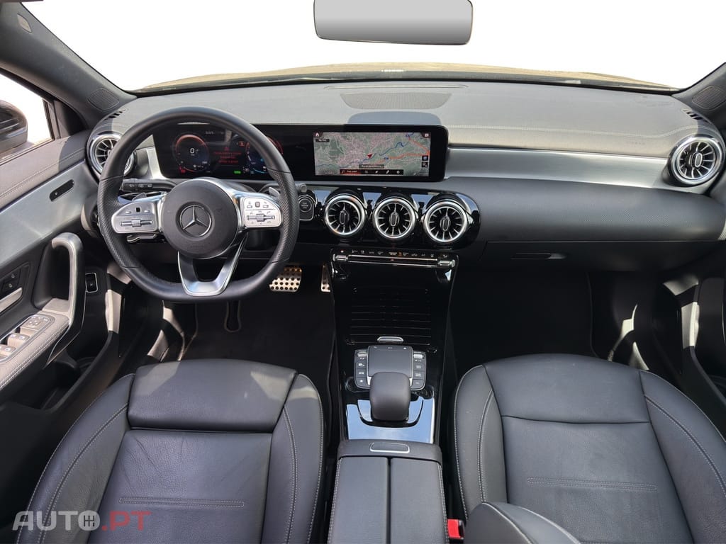 Mercedes-Benz A 250 e 8G-DCT AMG Line